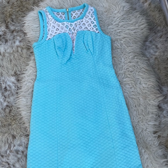 Lilly Pulitzer shift dress - Picture 2 of 8